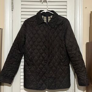 Womens Burberry coat :) send offers!